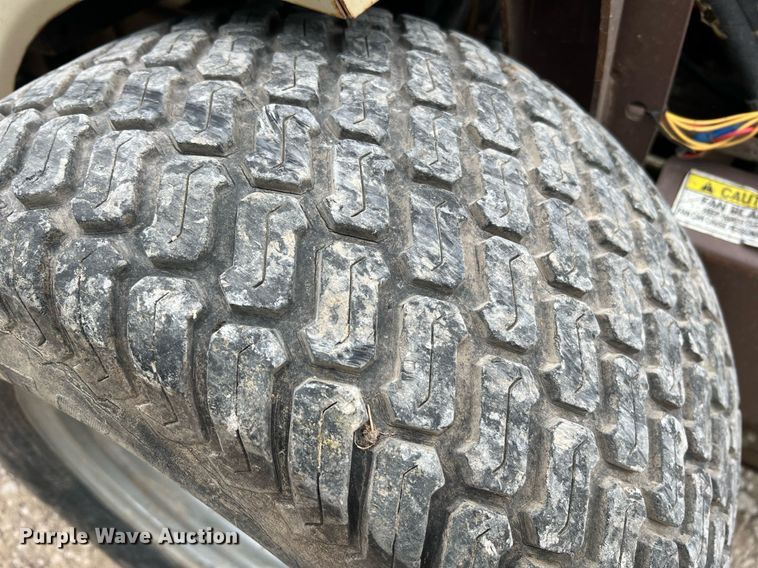 image for item II9122 Grasshopper 335  ZTR lawn mower