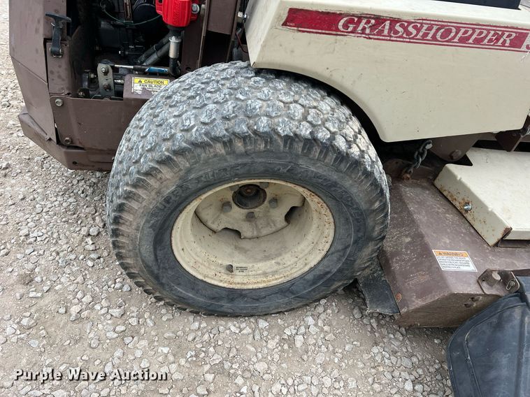 image for item II9122 Grasshopper 335  ZTR lawn mower