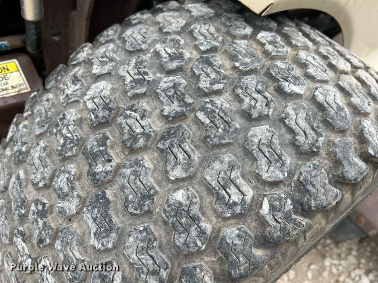 image for item II9122 Grasshopper 335  ZTR lawn mower