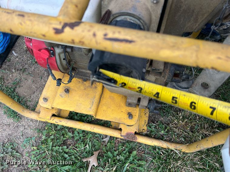 image for item II9123 (2) pumps