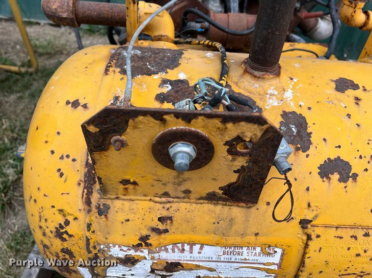 image for item II9125 Porta-air V4-35  air compressor