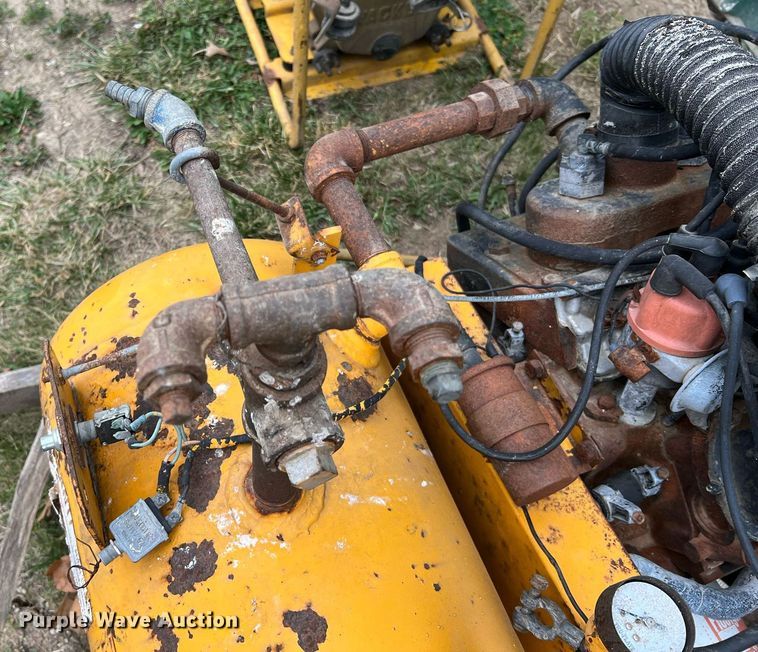 image for item II9125 Porta-air V4-35  air compressor