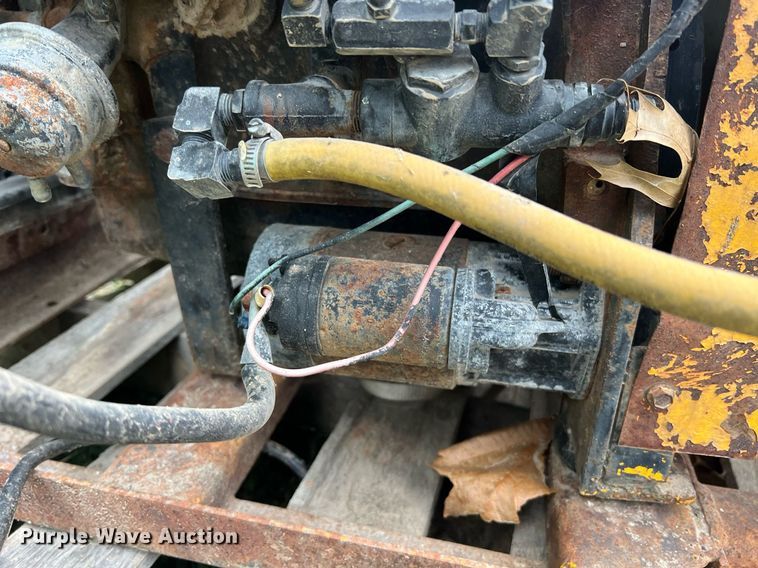 image for item II9125 Porta-air V4-35  air compressor