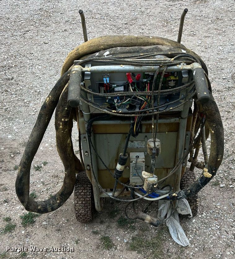 image for item II9126 Graco E10  spray foam machine