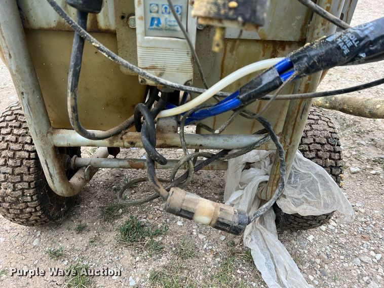 image for item II9126 Graco E10  spray foam machine