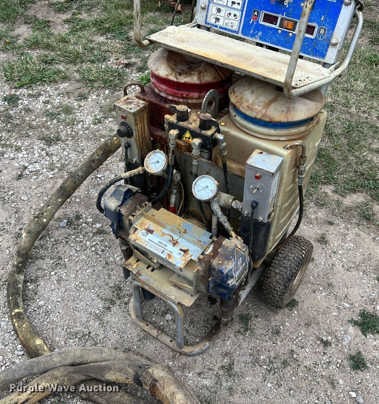 image for item II9126 Graco E10  spray foam machine