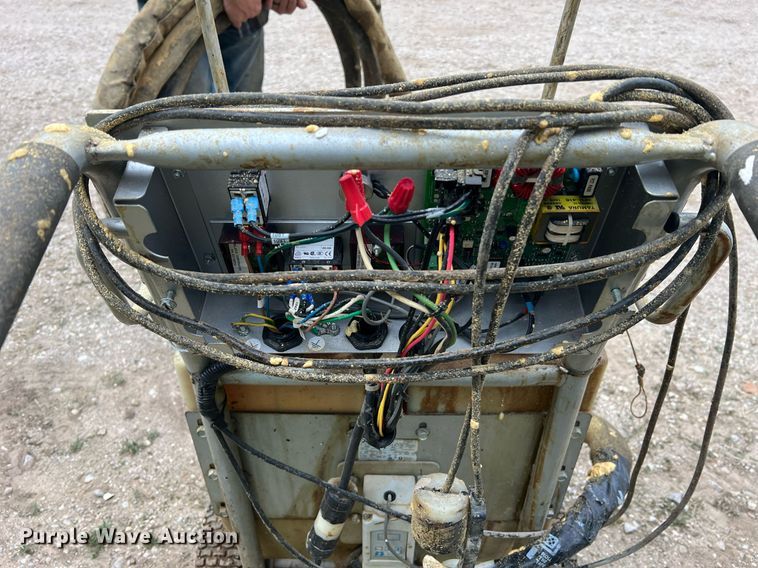 image for item II9126 Graco E10  spray foam machine