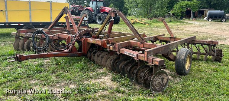 image for item II9128 Bush Hog  tandem disk