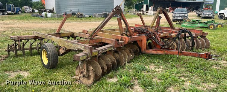 image for item II9128 Bush Hog  tandem disk