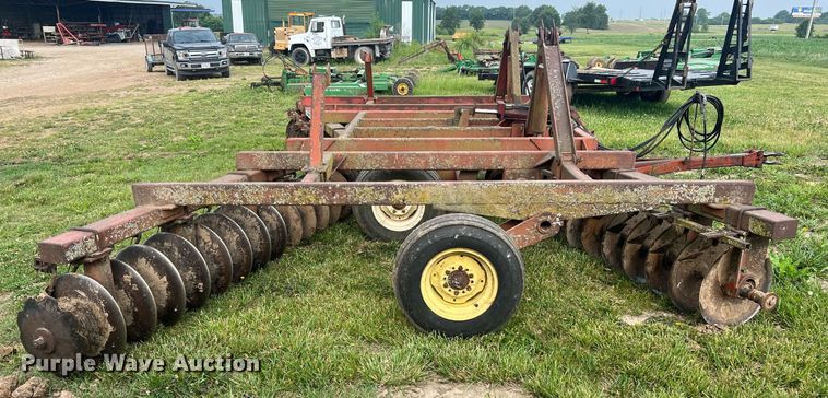 image for item II9128 Bush Hog  tandem disk