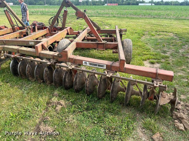 image for item II9128 Bush Hog  tandem disk