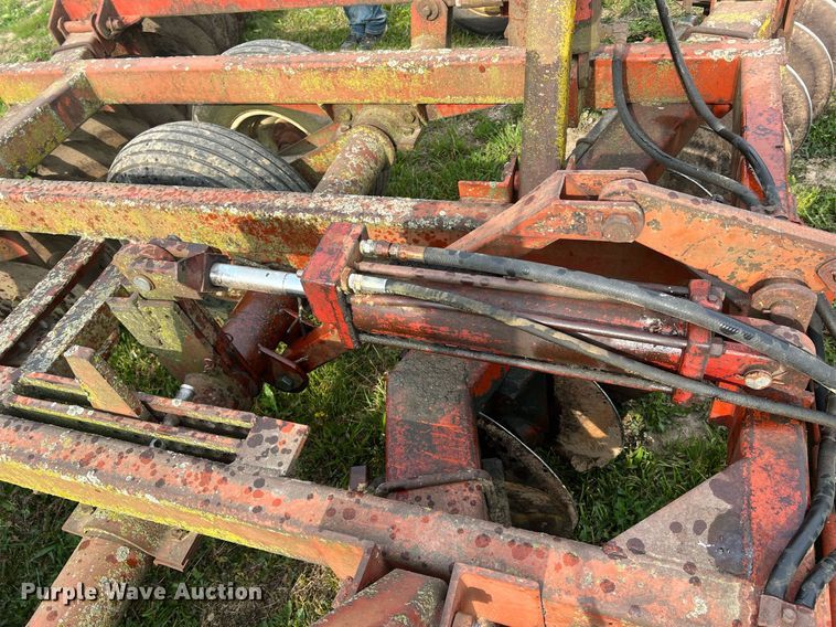 image for item II9128 Bush Hog  tandem disk