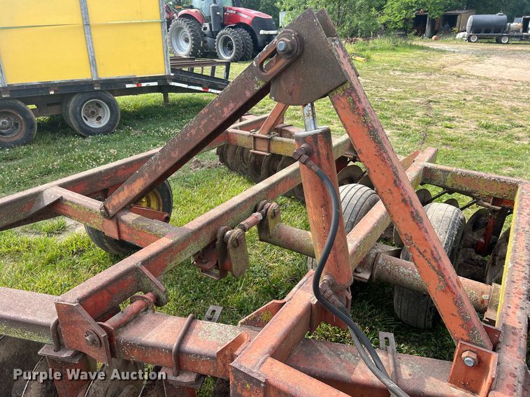 image for item II9128 Bush Hog  tandem disk