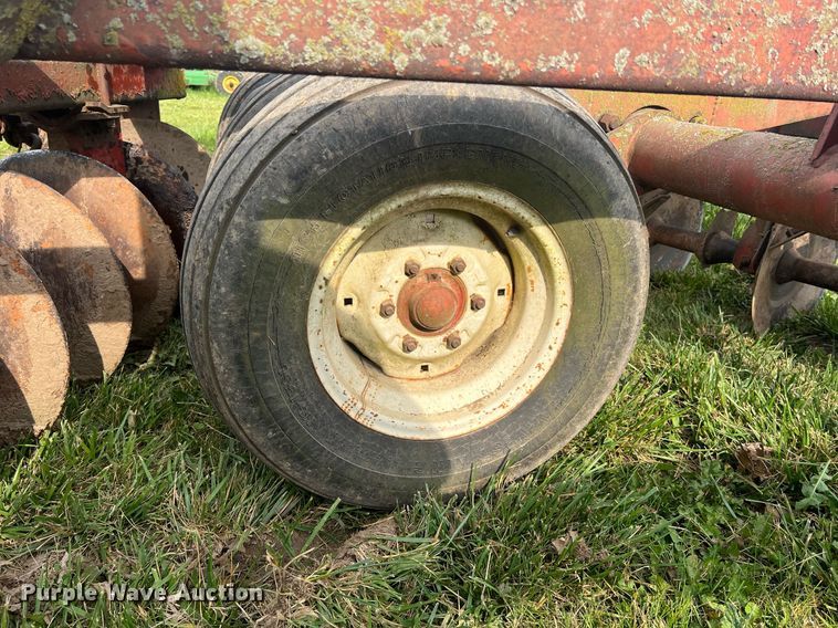 image for item II9128 Bush Hog  tandem disk