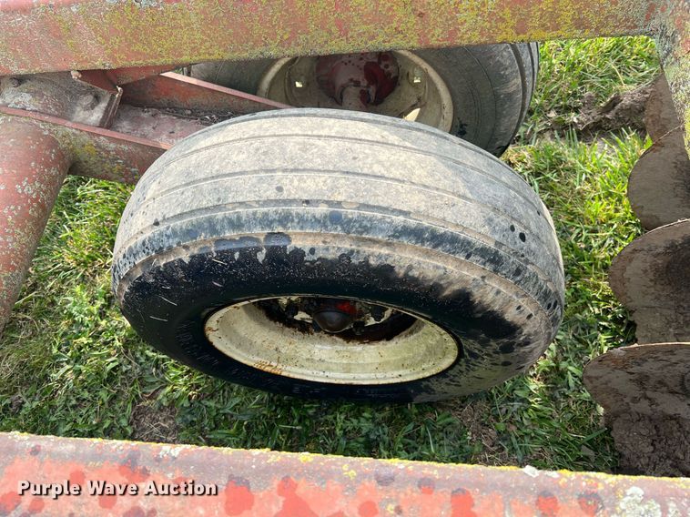 image for item II9128 Bush Hog  tandem disk