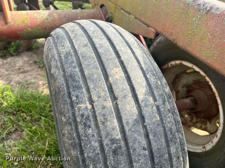 image for item II9128 Bush Hog  tandem disk