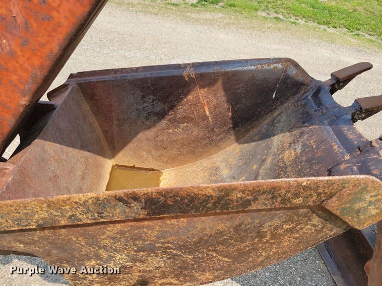 image for item JO9145 2002 Ditch Witch RT70H  trencher