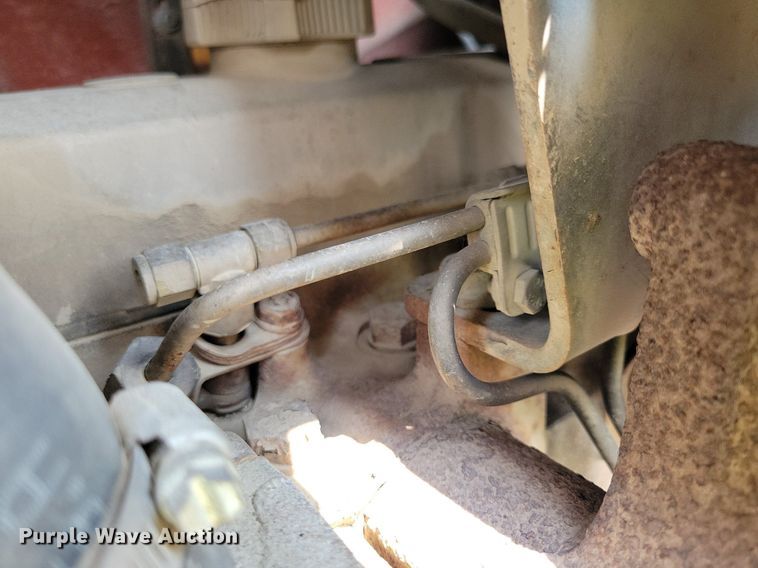 image for item JO9145 2002 Ditch Witch RT70H  trencher