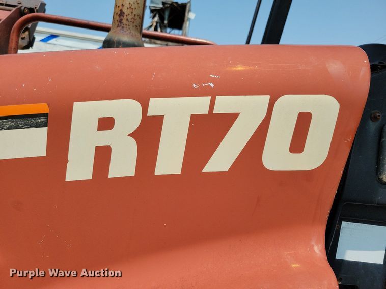 image for item JO9145 2002 Ditch Witch RT70H  trencher