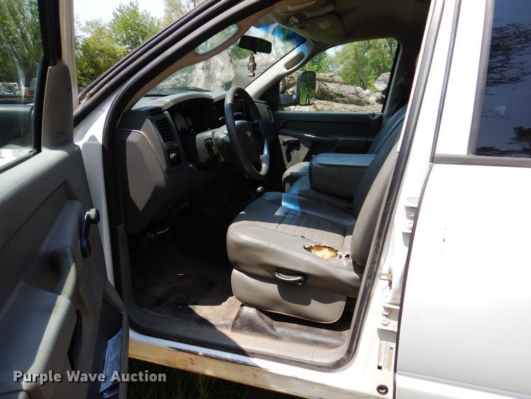 image for item JO9155 2008 Dodge Ram 5500  Quad Cab flatbed truck