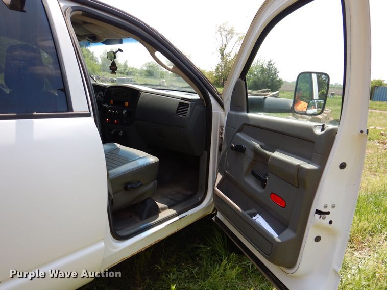 image for item JO9155 2008 Dodge Ram 5500  Quad Cab flatbed truck