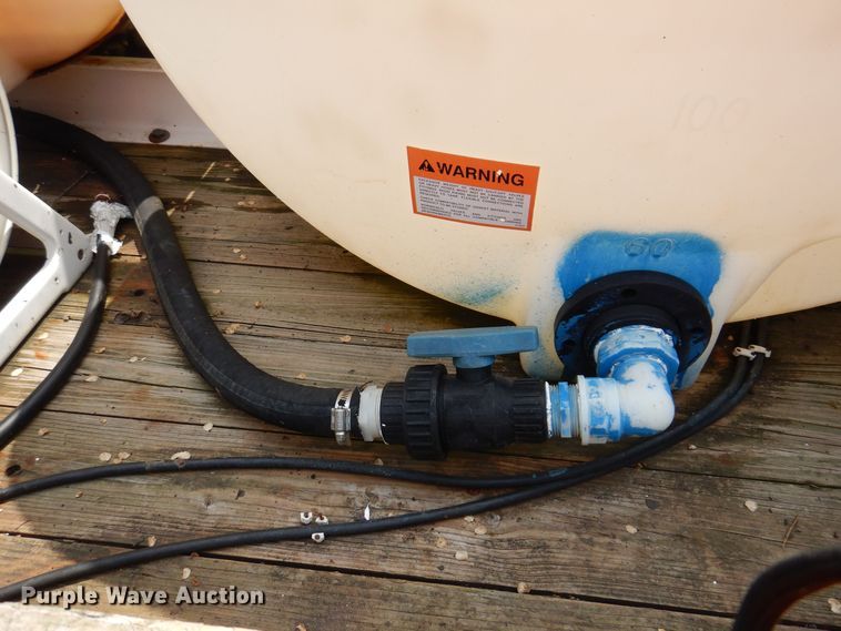 image for item JO9156 2005 GMC W4500  flatbed truck