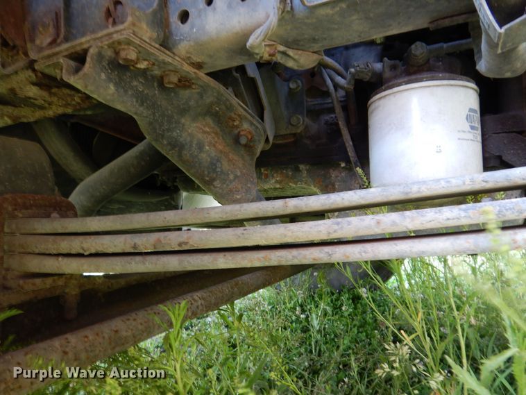 image for item JO9156 2005 GMC W4500  flatbed truck