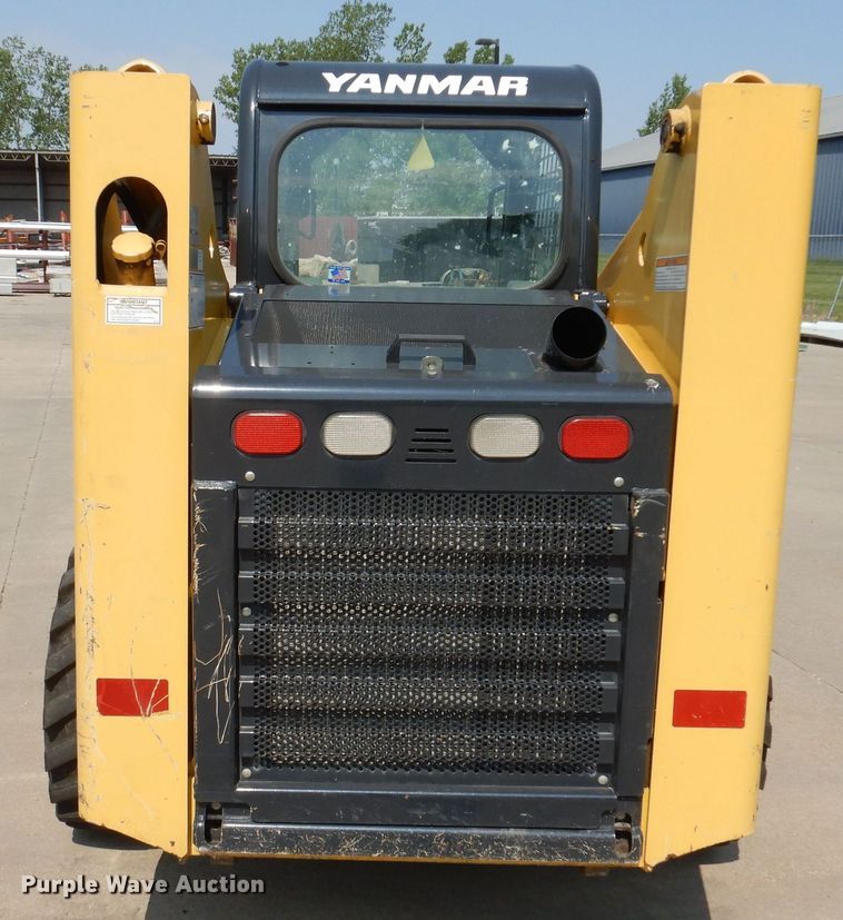image for item JO9158 2012 Yanmar S220R  skid steer loader