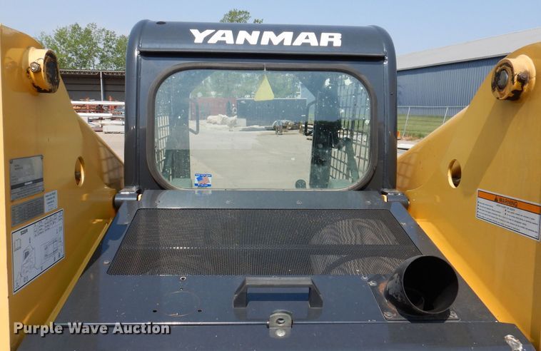 image for item JO9158 2012 Yanmar S220R  skid steer loader