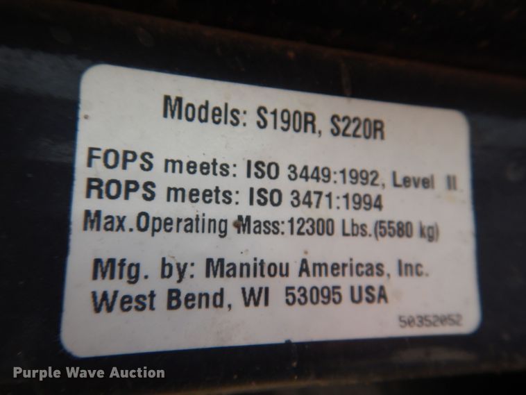 image for item JO9158 2012 Yanmar S220R  skid steer loader