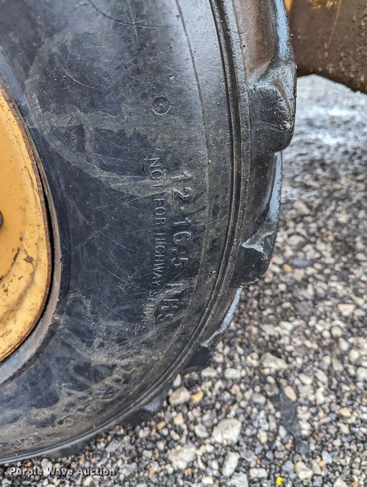 image for item KB9420 2005 Case 580 Super M Series 2  backhoe