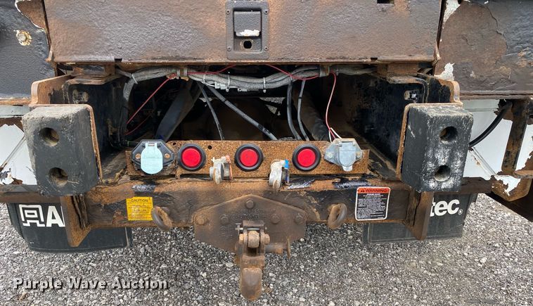 image for item KB9431 2013 International 7300 SFA  digger derrick truck