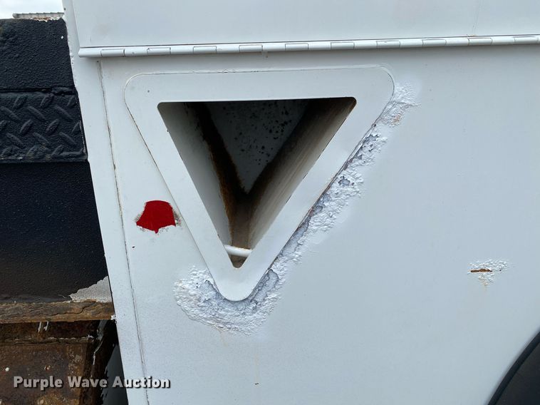 image for item KB9431 2013 International 7300 SFA  digger derrick truck