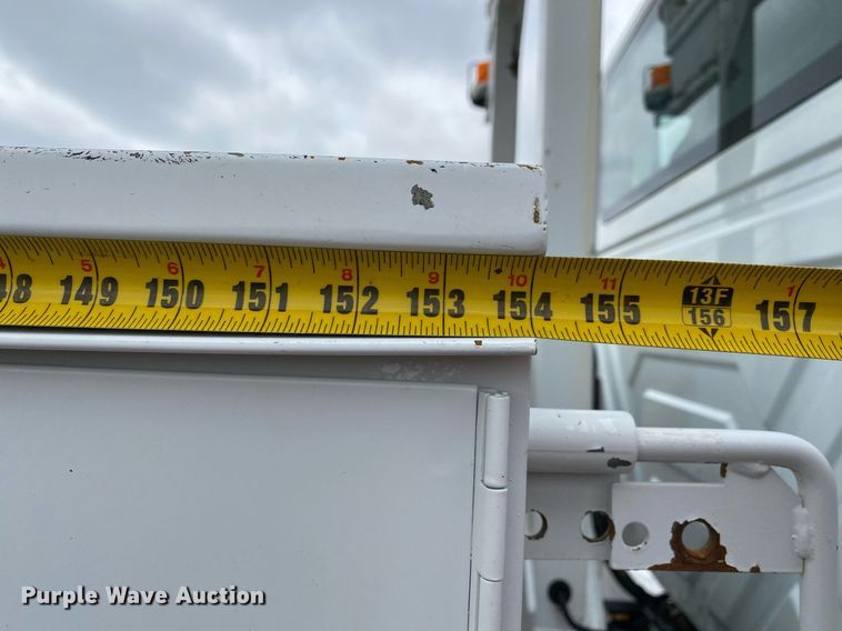 image for item KB9431 2013 International 7300 SFA  digger derrick truck