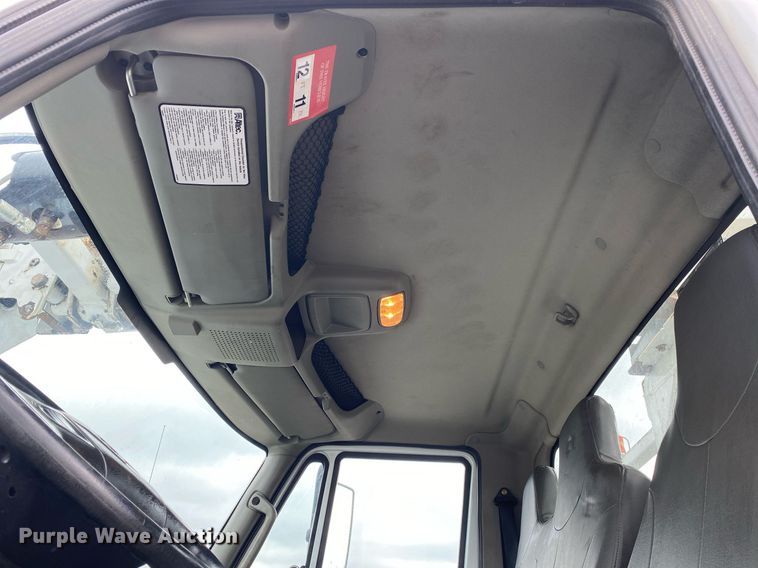 image for item KB9431 2013 International 7300 SFA  digger derrick truck