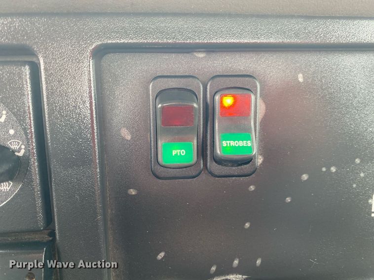 image for item KB9431 2013 International 7300 SFA  digger derrick truck