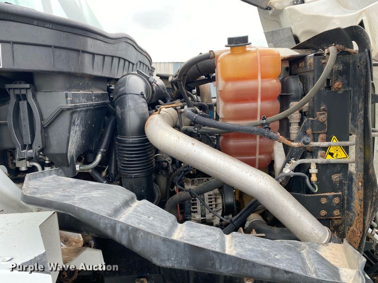 image for item KB9431 2013 International 7300 SFA  digger derrick truck