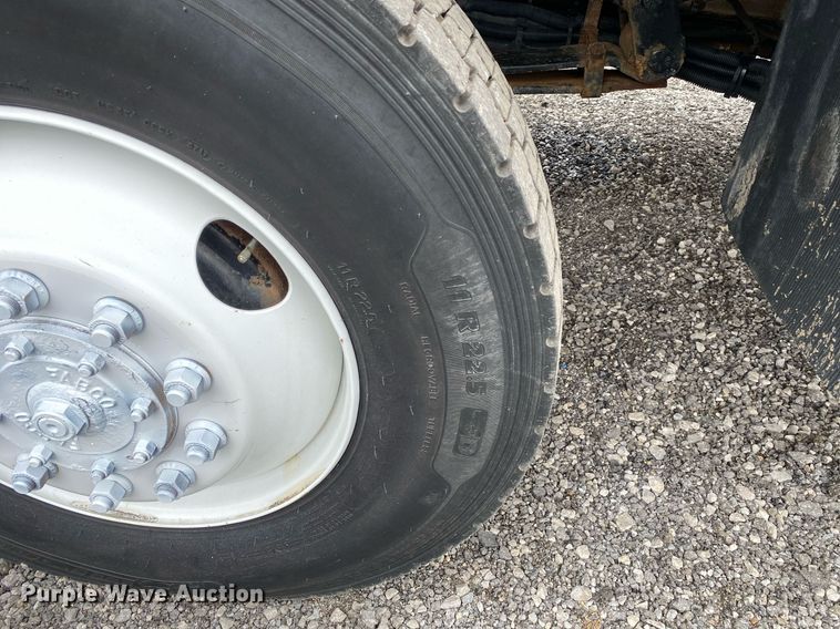 image for item KB9431 2013 International 7300 SFA  digger derrick truck