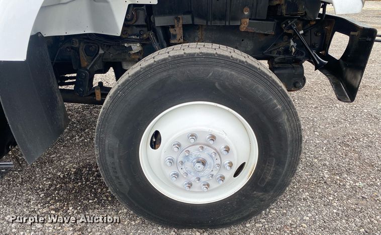 image for item KB9431 2013 International 7300 SFA  digger derrick truck