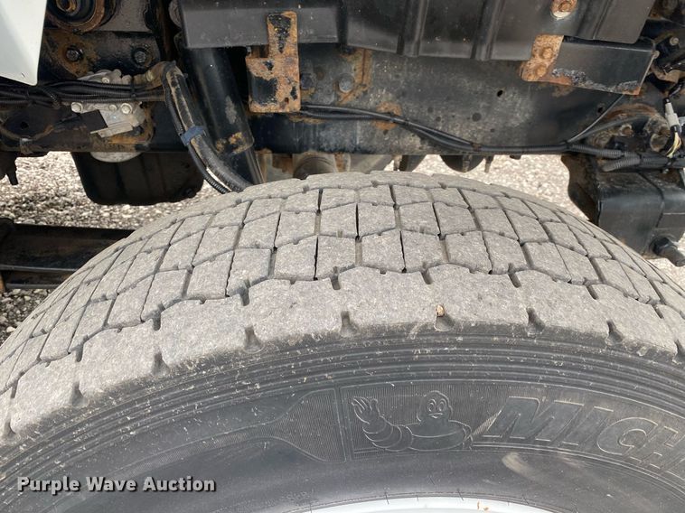 image for item KB9431 2013 International 7300 SFA  digger derrick truck