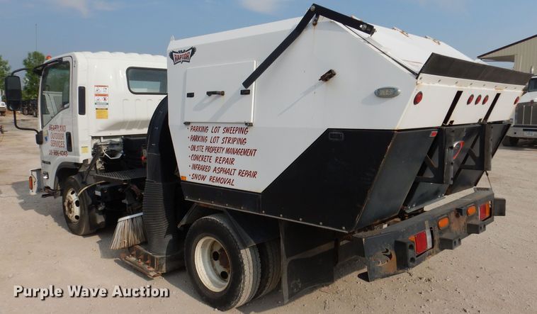 image for item KN9965 2016 Isuzu NPR  street sweeper truck