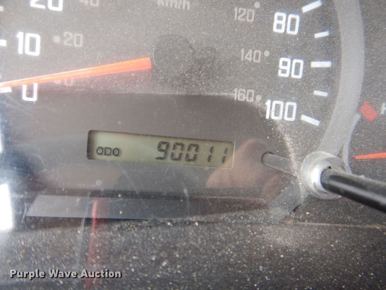 image for item KN9965 2016 Isuzu NPR  street sweeper truck