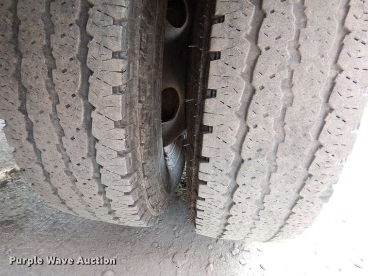 image for item KN9965 2016 Isuzu NPR  street sweeper truck