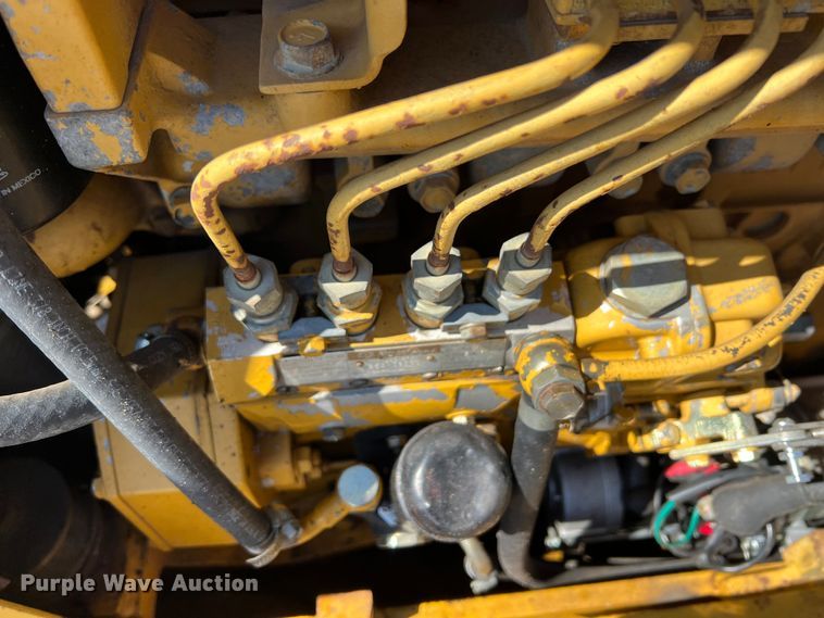 image for item KR9466 Komatsu D20A6  dozer