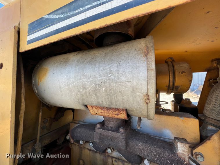 image for item KR9466 Komatsu D20A6  dozer