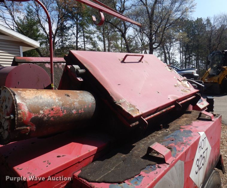 image for item KU9987 Bear Cat BK250  pothole patcher