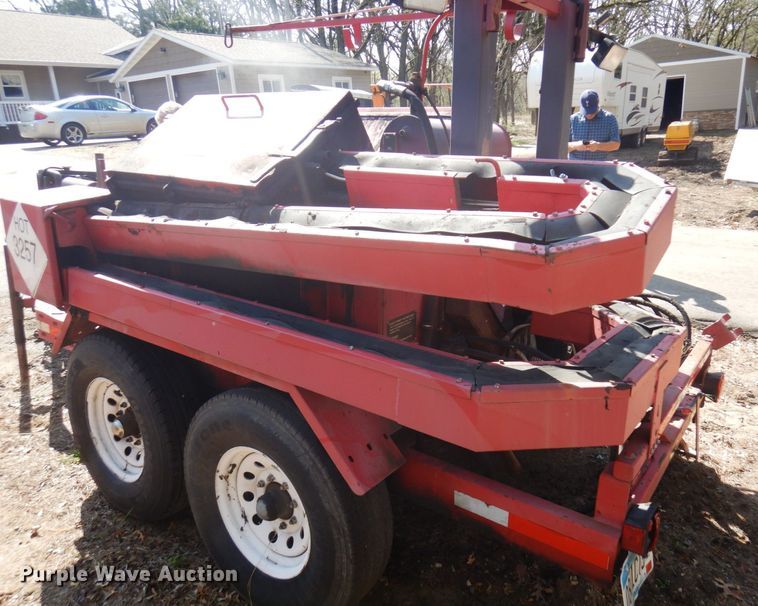 image for item KU9987 Bear Cat BK250  pothole patcher