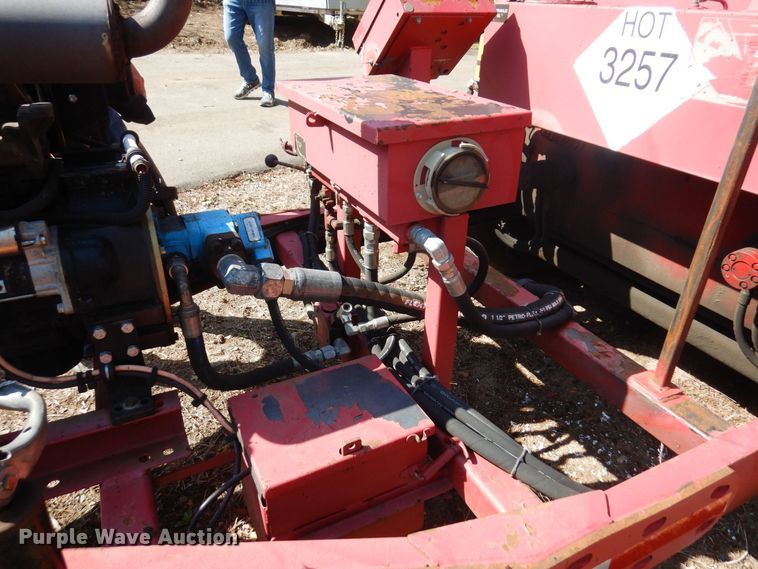 image for item KU9987 Bear Cat BK250  pothole patcher