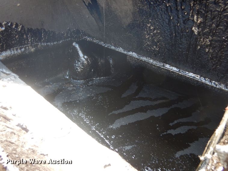 image for item KU9987 Bear Cat BK250  pothole patcher