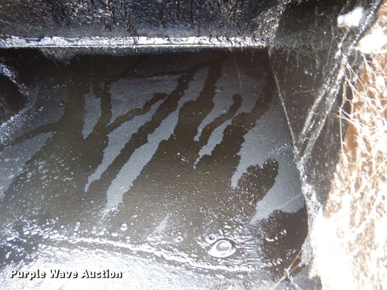 image for item KU9987 Bear Cat BK250  pothole patcher